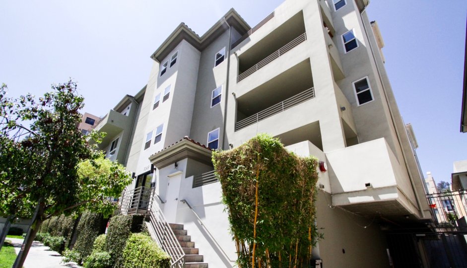 Franklin Place Hollywood CA